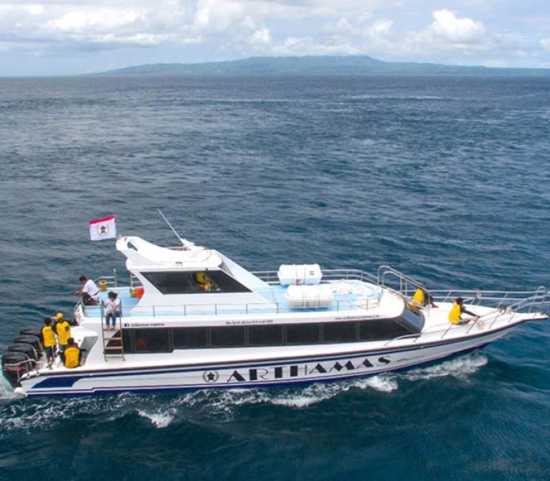 boat-arthamas-express